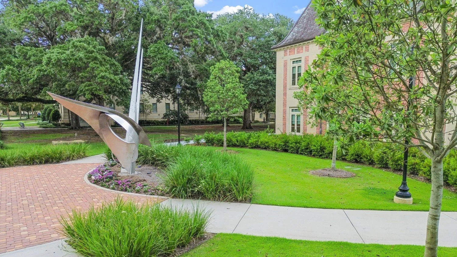 Flora_FrenchHouse_BatonRouge_9.jpg