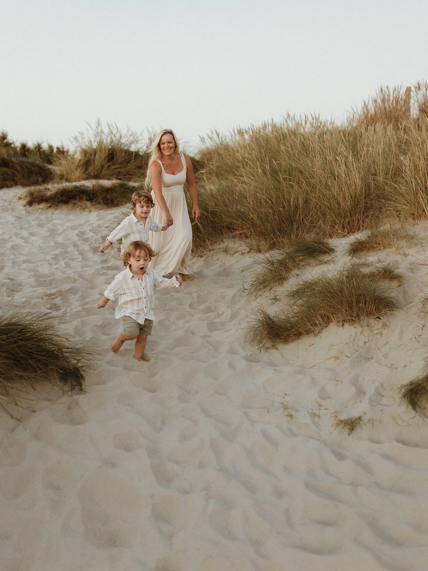 Mothers Day Giveaway 💗

To celebrate motherhood in all its beautiful forms, I&rsquo;m gifting one mama a complimentary sunset photoshoot at a beach in Dorset. 

What&rsquo;s included:

💗 1 hour maternity, newborn or Mum with up to 3 children photos