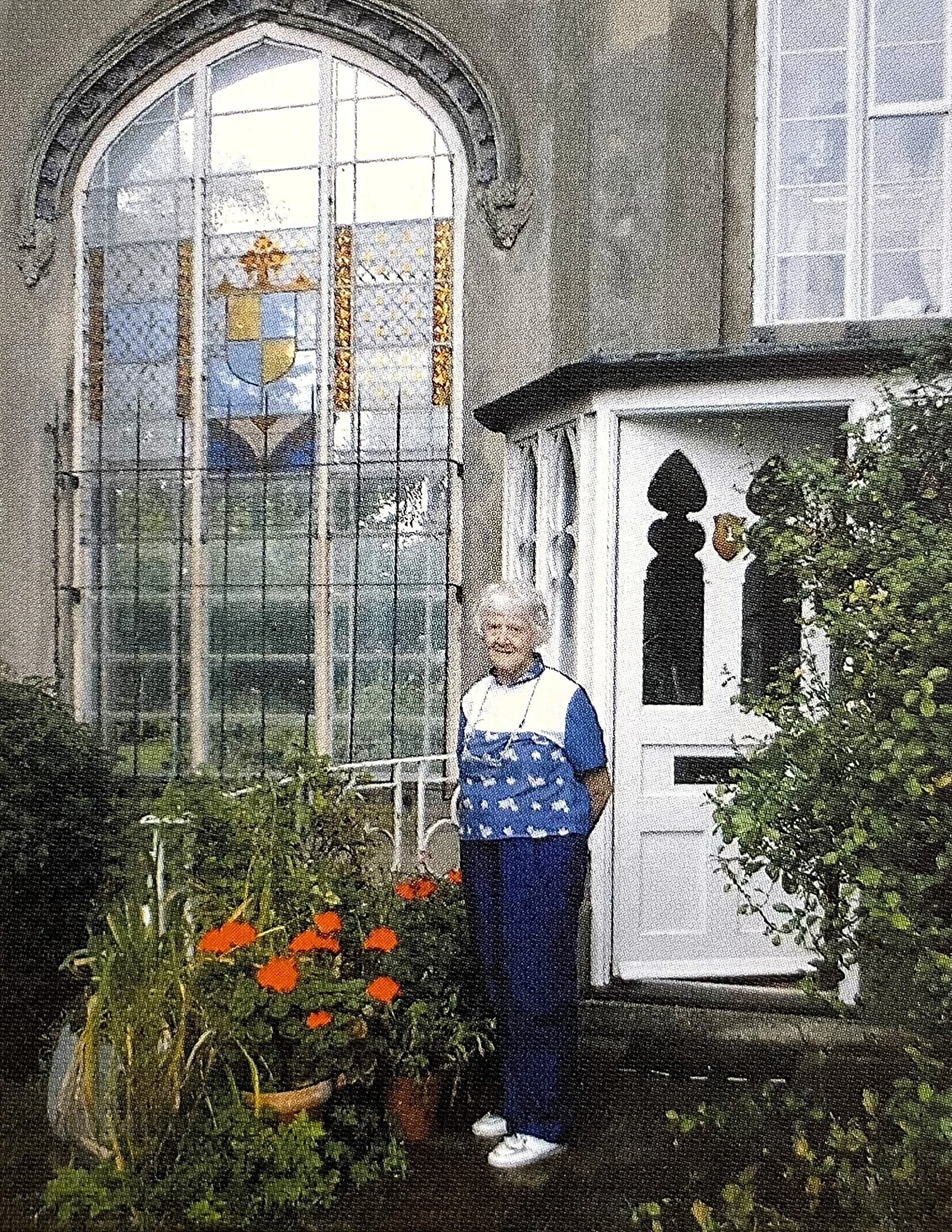 Dr Joan Thirsk CBE