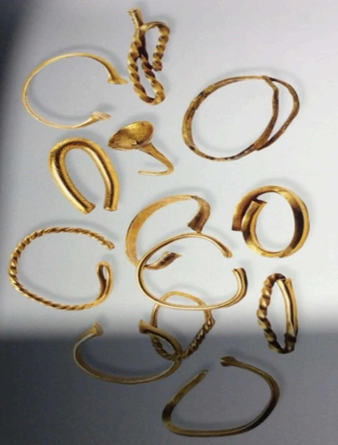 Dredging up, and Re-excavating, the Aylesford Bronze Age Gold Finds