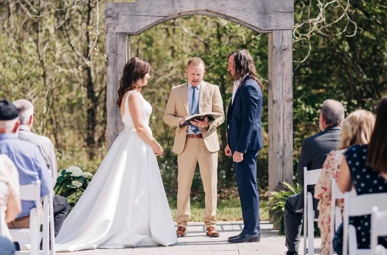 Another stunning wedding in the books!! Congratulations to the newly weds, we are so honored to have hosted you on your beautiful day. 

#knoxvilleweddingvenue #weddingvenue