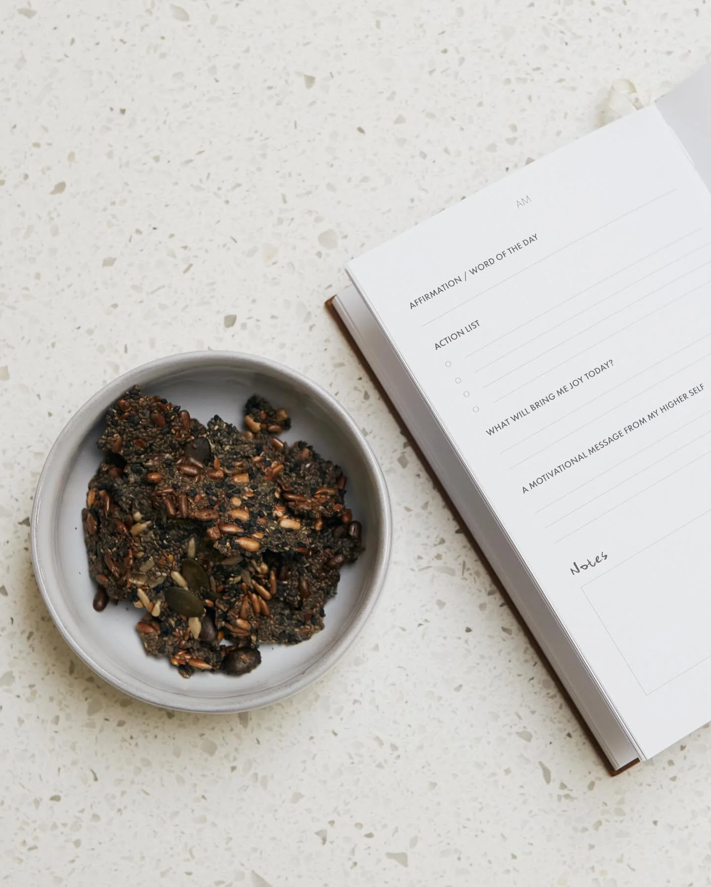 This snack is not to be missed! 

High in fibre, high in protein &amp; delicious 🤤 

Made with sesame seed, sunflower seed, pumpkin seed, chia seed &amp; linseed. 

✨ Gluten free, vegan &amp; refined sugar free.