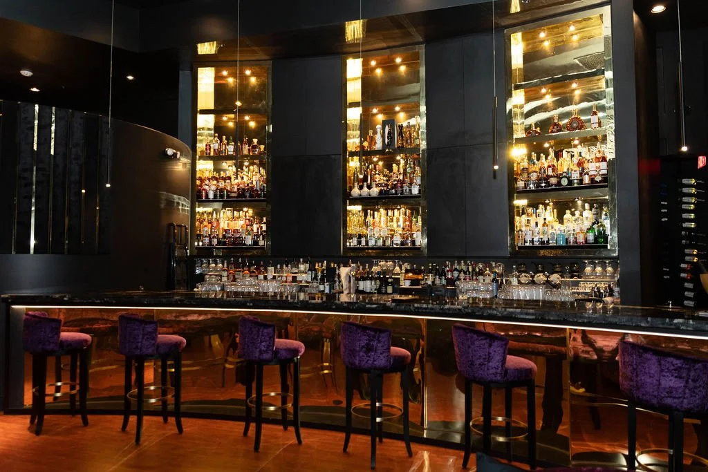 Bar photo 1