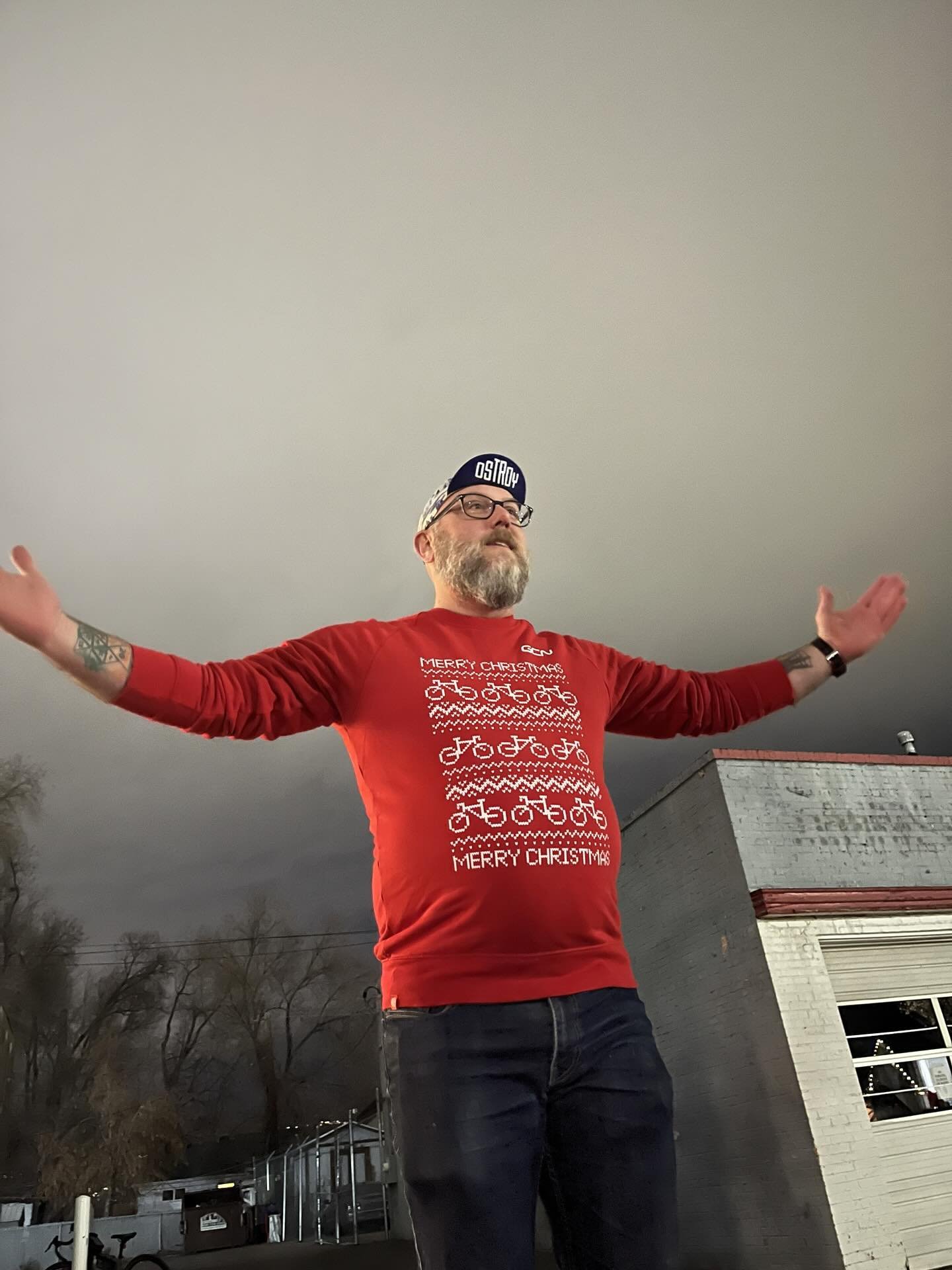 Bike club

Erry Wednesday meet 6pm @lokicoffeeco 
10 mile party pace
8pm @rohabrewing 
Difficulty: intermediate
All welcome 
+more butts on bikes

Nordic night collab with @norkova_slc &hellip; they have yoga at 6:30pm if you&rsquo;re interested