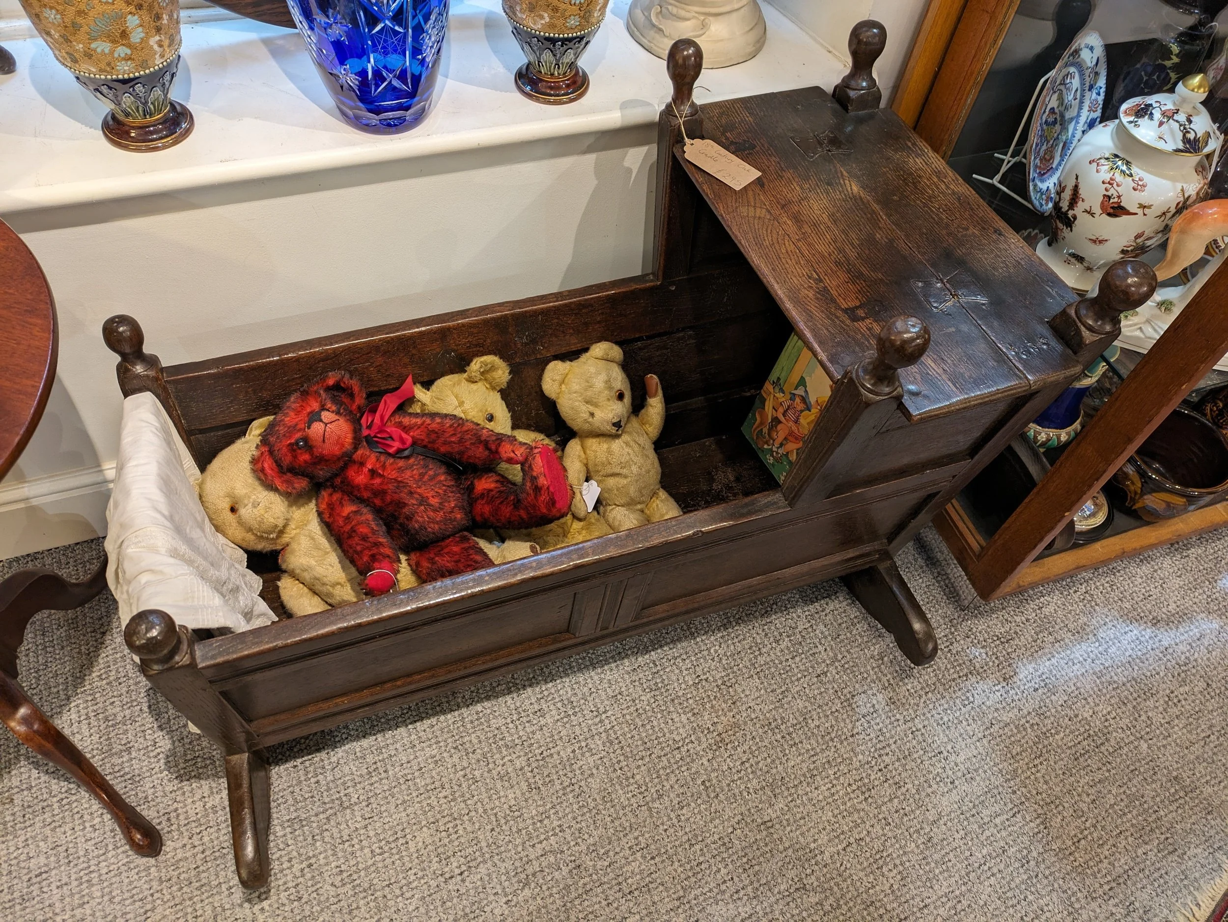 Ashburton’s In A Nutshell, Odds & Suds, & Creamo’s Craft IceCreams