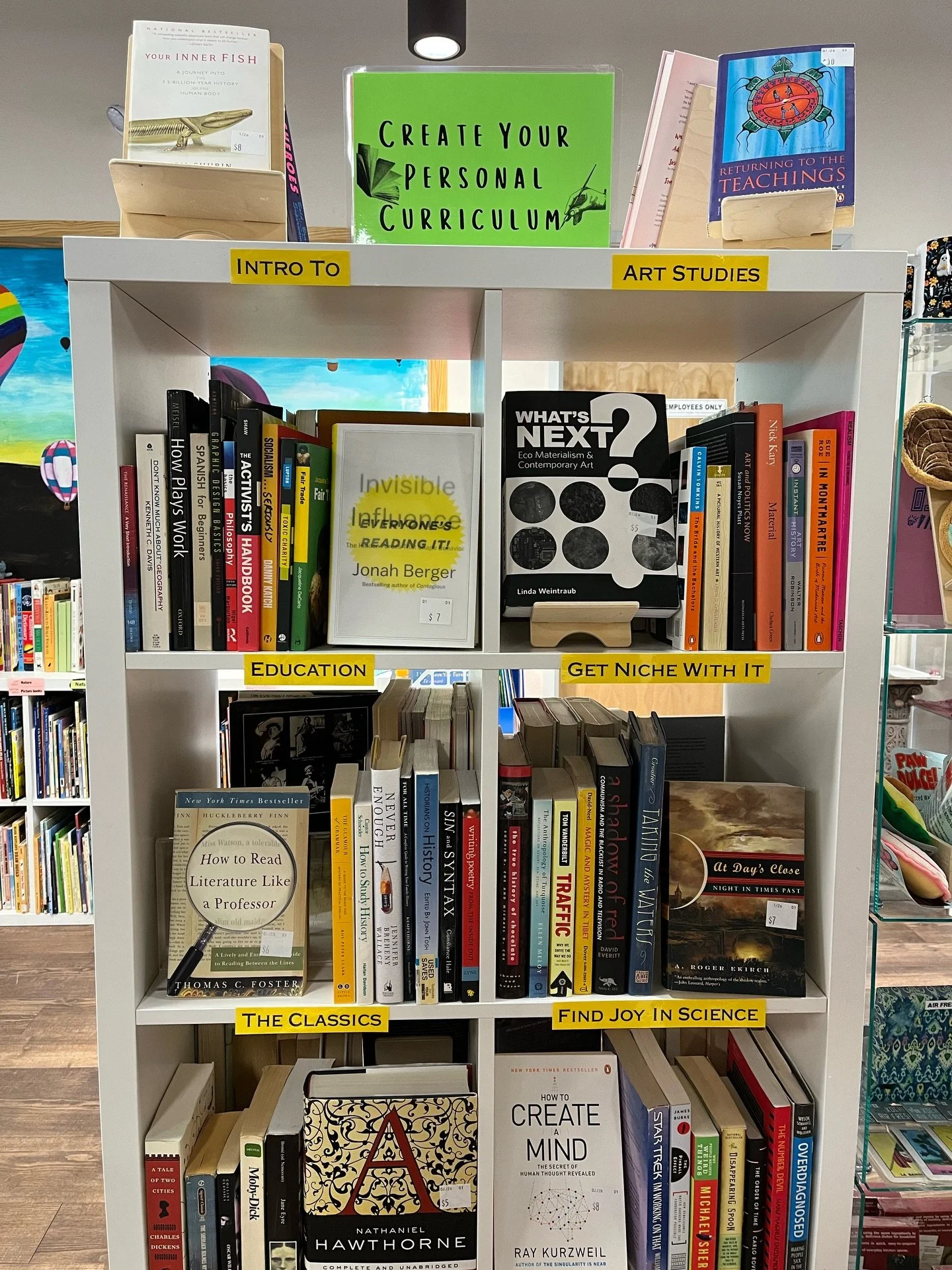 Wanting inspo for your personal curriculum? Look on further📖 creating a self guided learning path is such a beautiful way to spend your time. Find all sorts of great books to explore in the new display

#personalcurriculum #books #abq