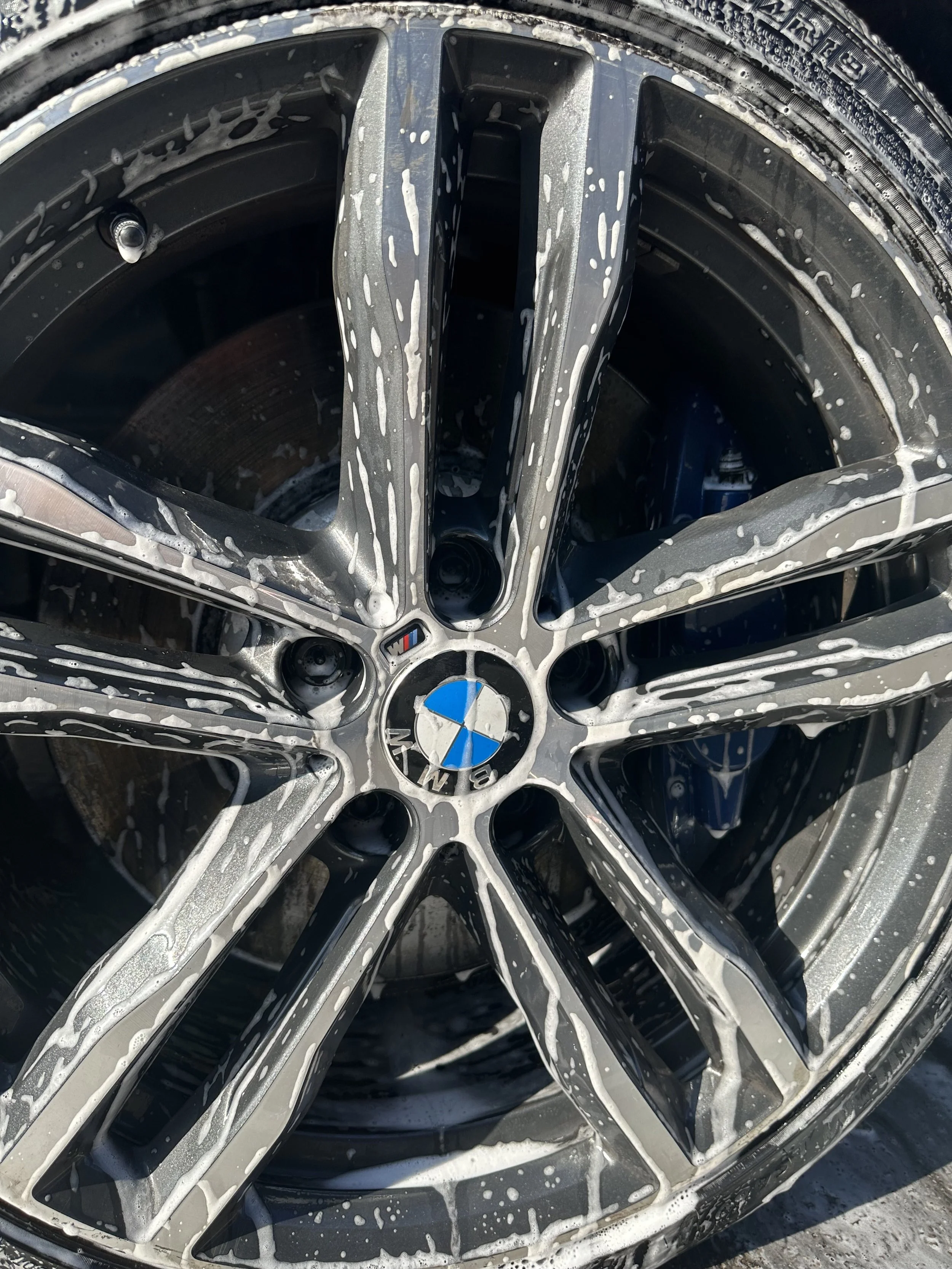 bmw rim exterior wash.jpg
