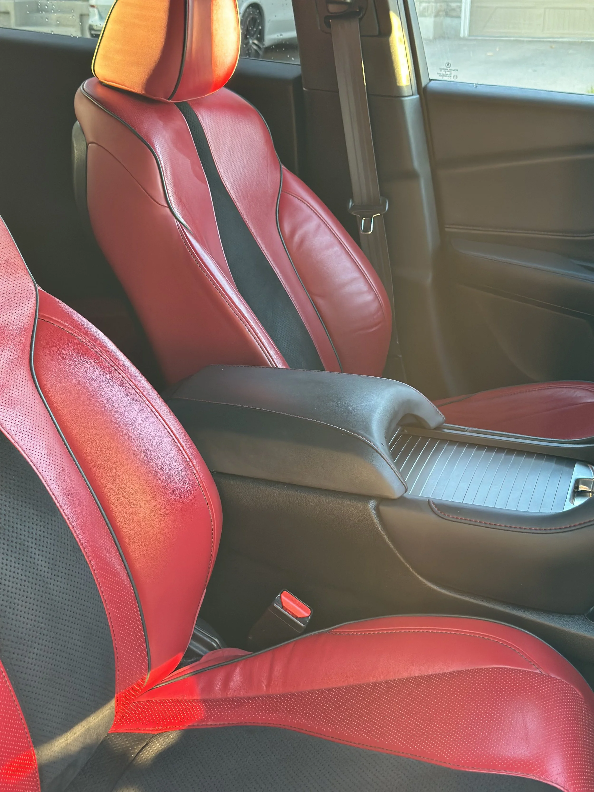 RDX seats.jpg