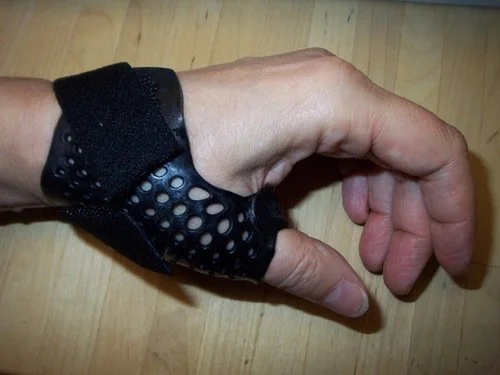 hand+based+thumb+spica+working+splint-2.jpg