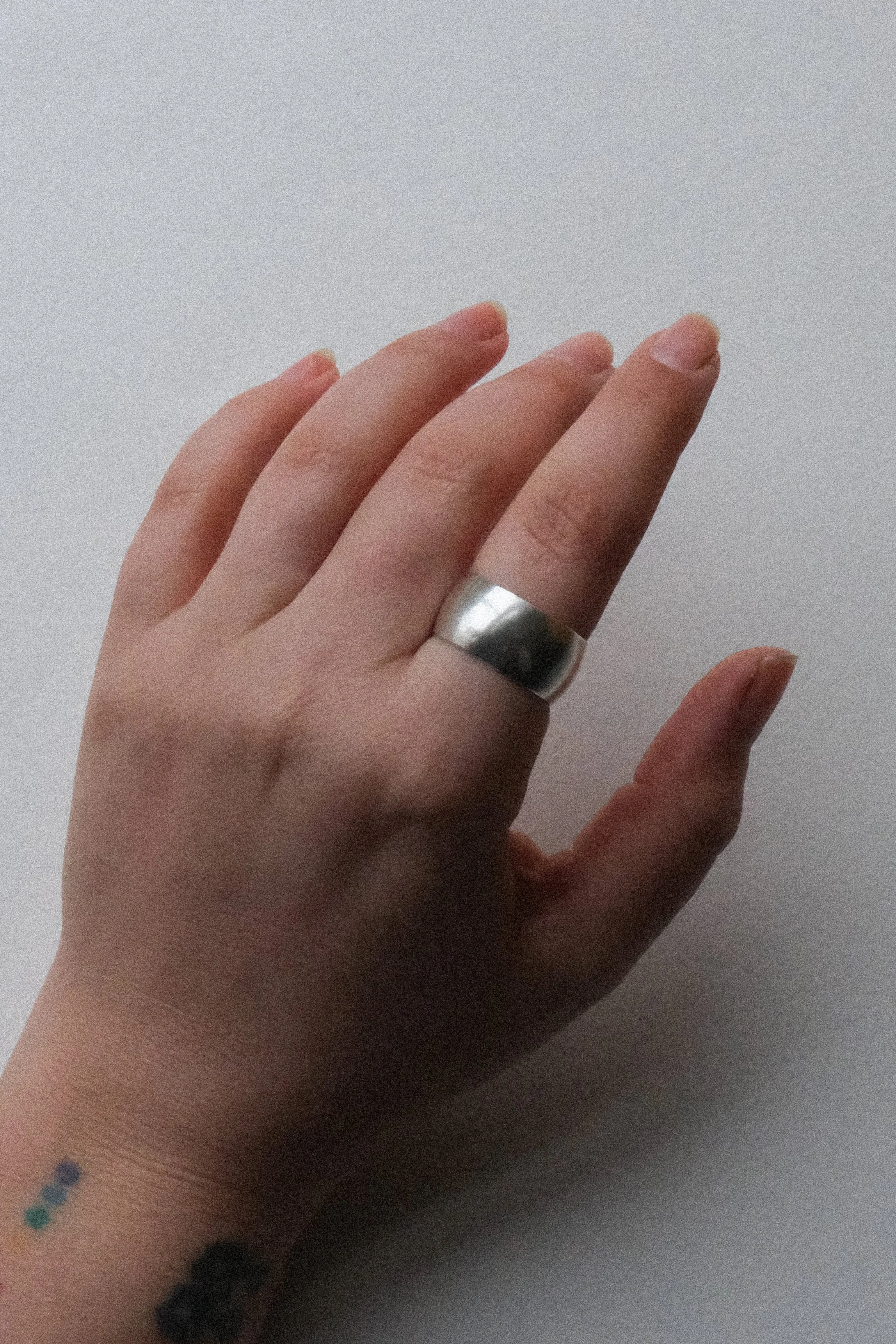 Extra Wide Domed Band