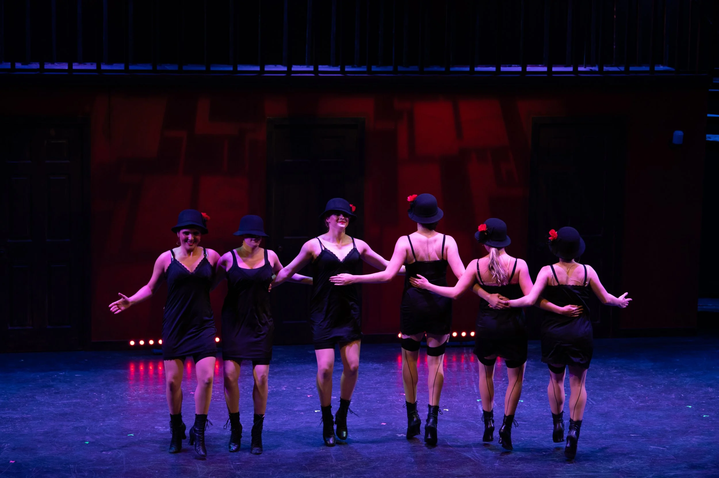 Cabaret-135.jpg
