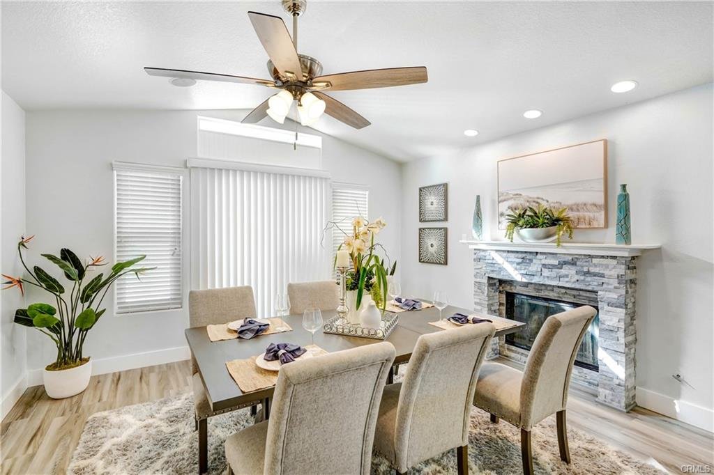 small modern office.JPG