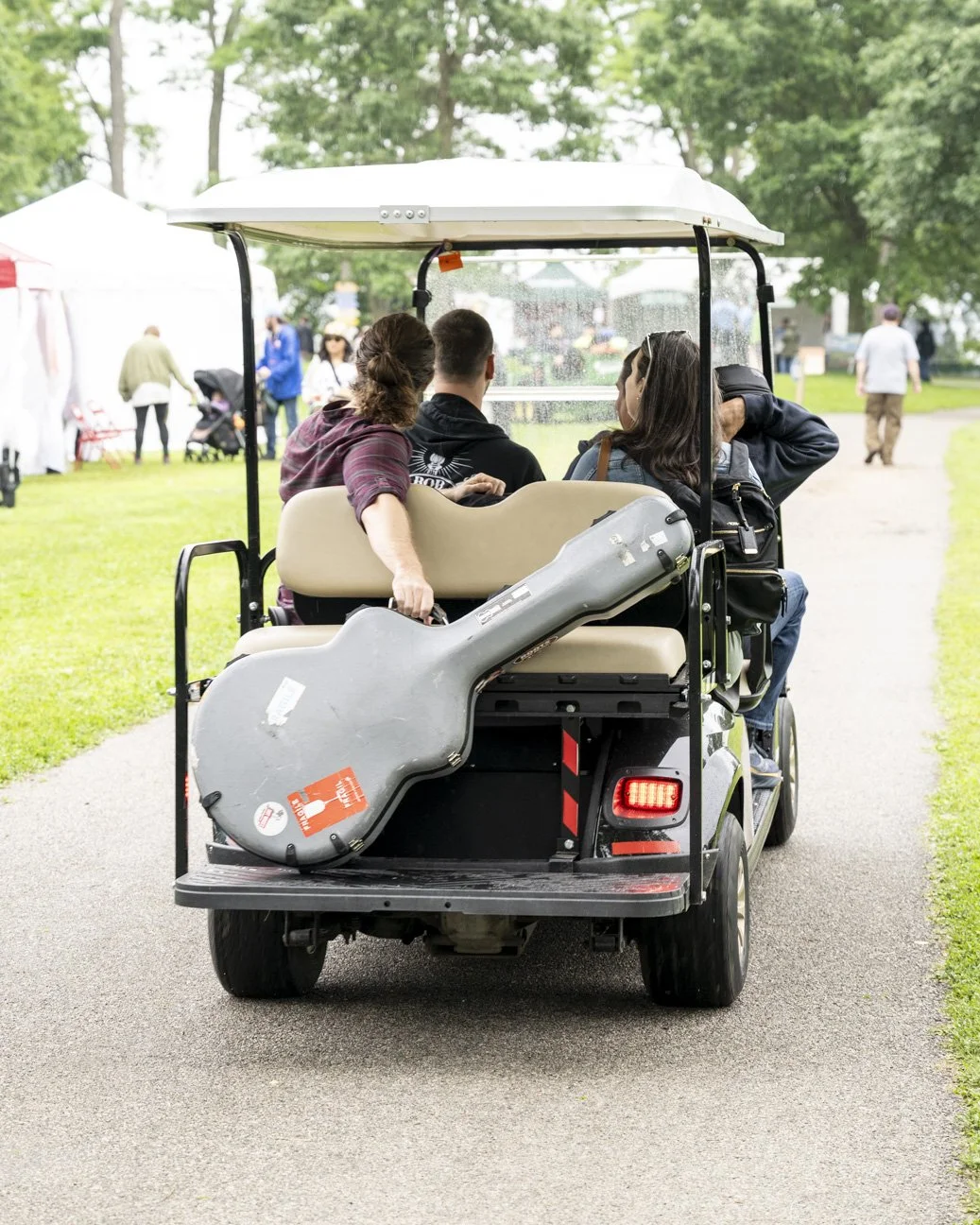© Jay Blakesberg_hudson_river_music_festival_061425-2372.jpg