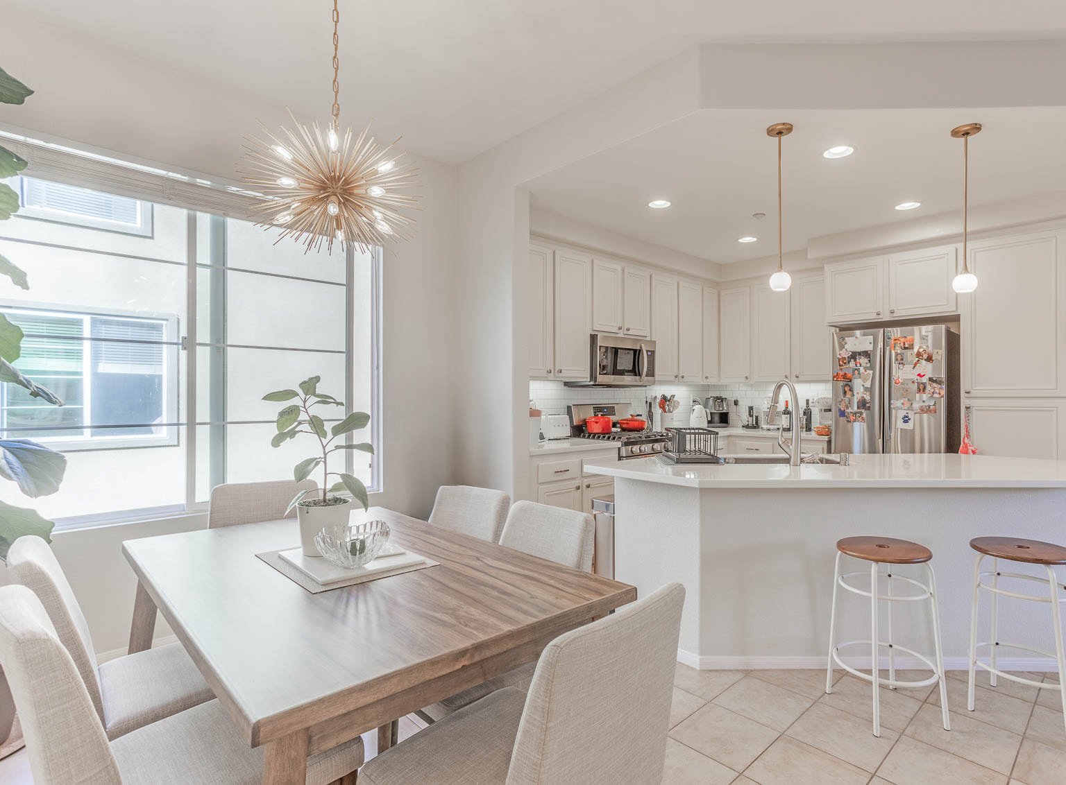 717 Almond Dr-10-Edit_websize.jpg