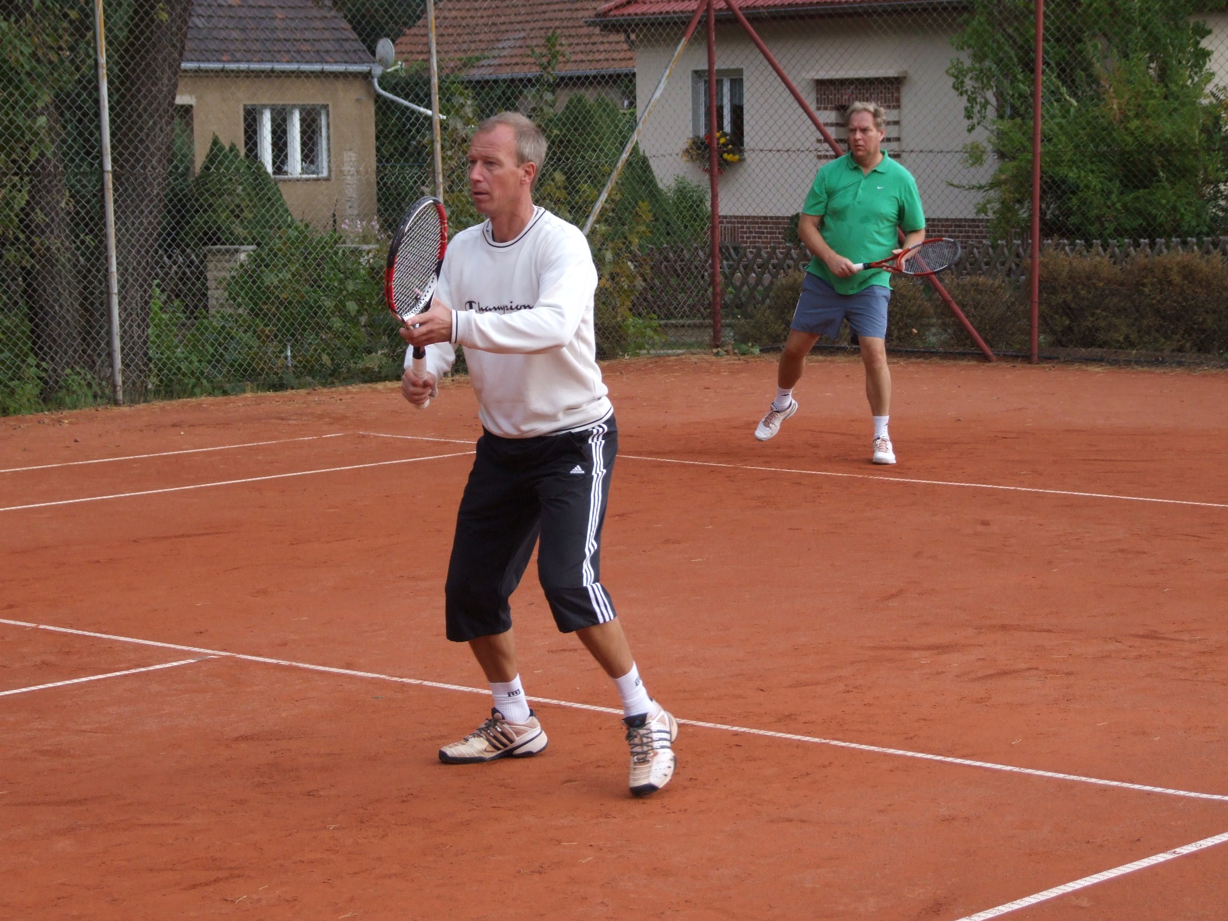 vm2009 konzentration auf den ball herrendoppel.jpg