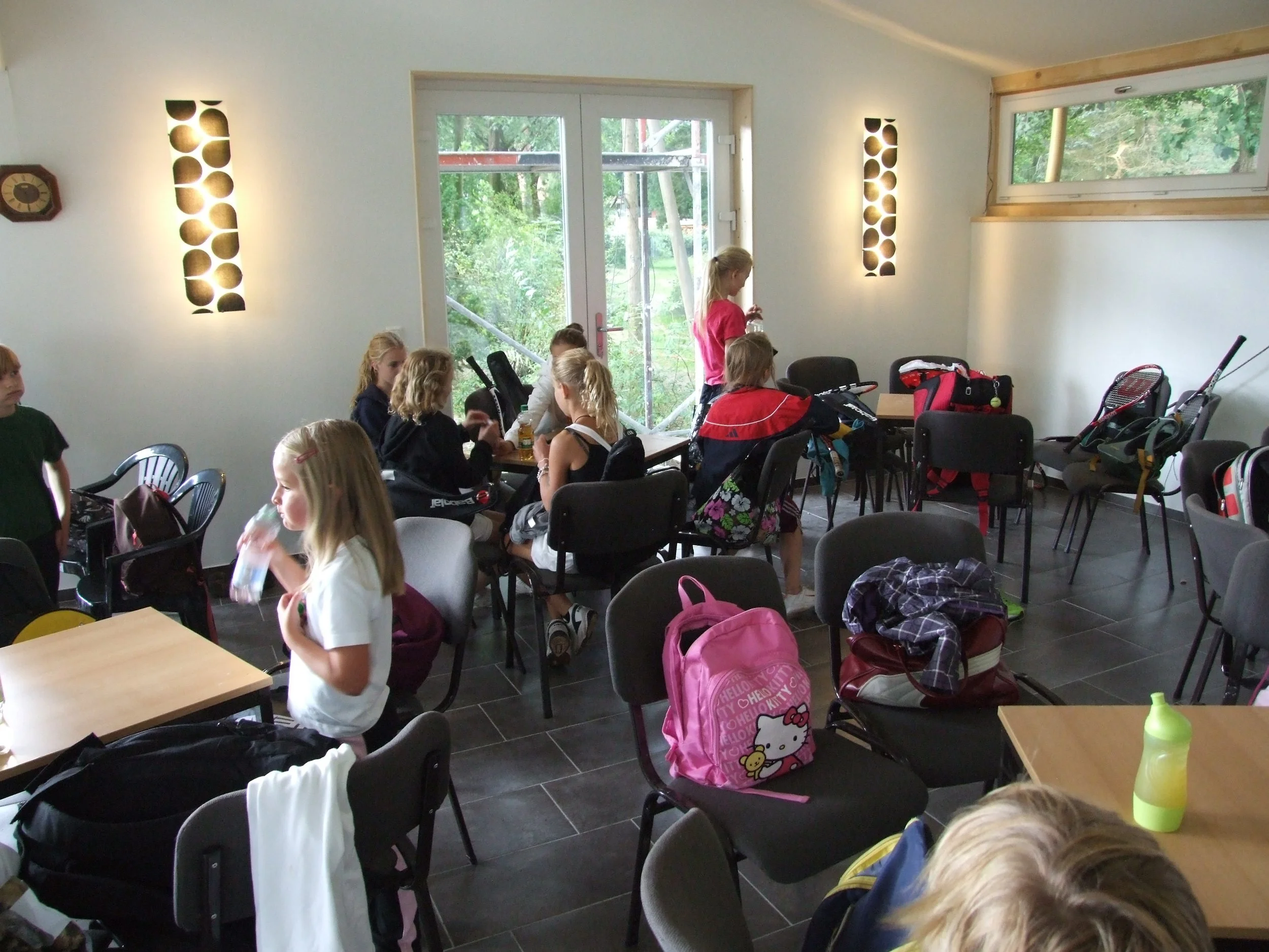 pauseimneuenclubraum.jpg