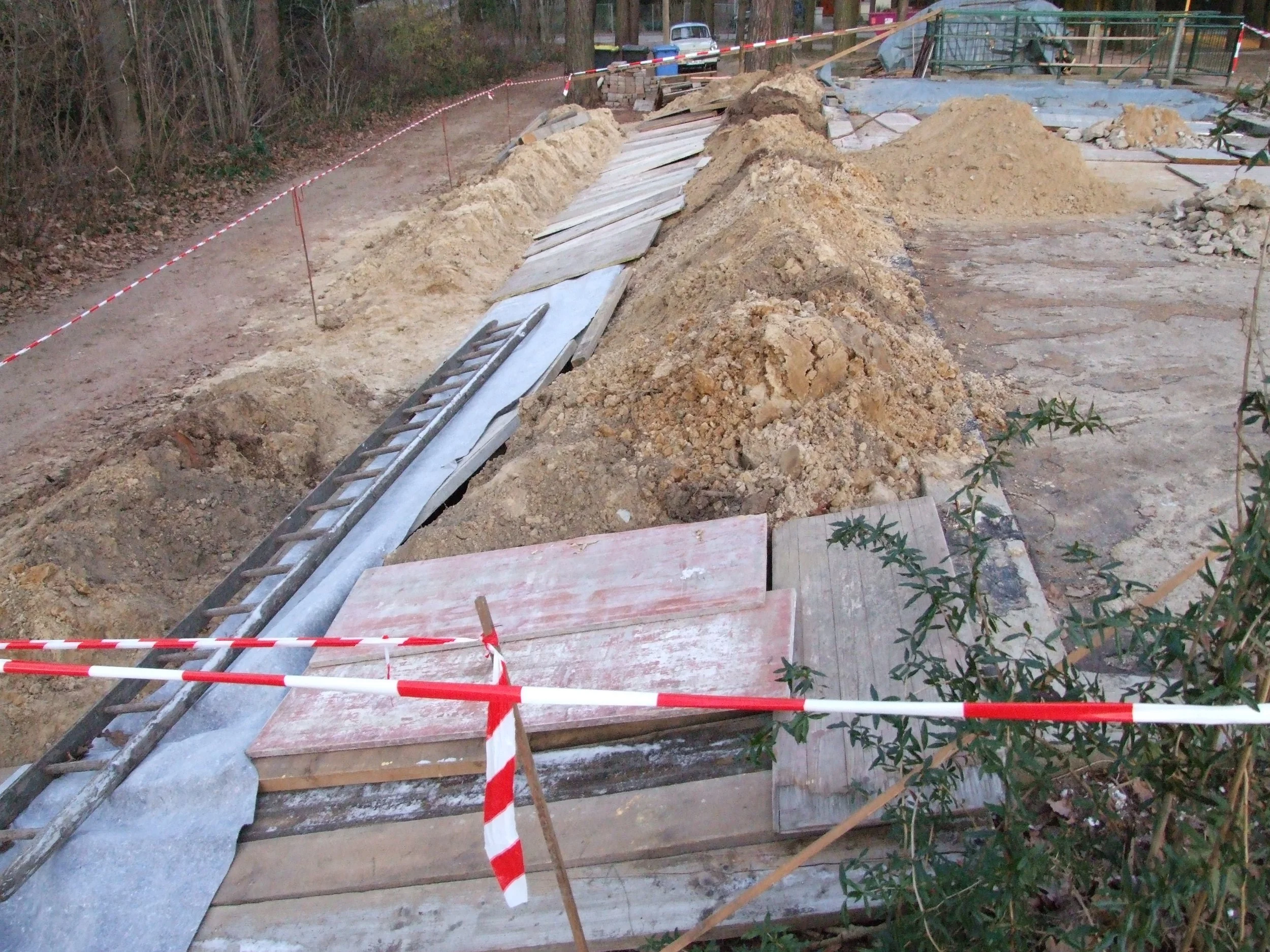 die ersten graeben.jpg