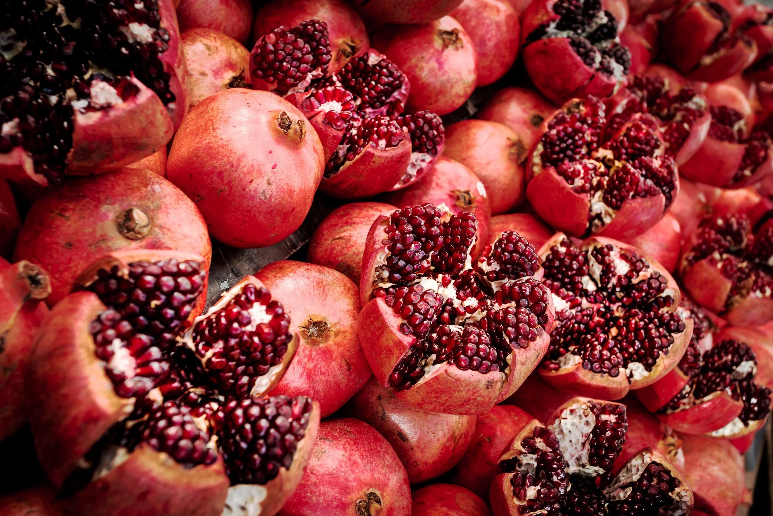cracked-pomegranate-ripe-pomegranate-closeup.jpg