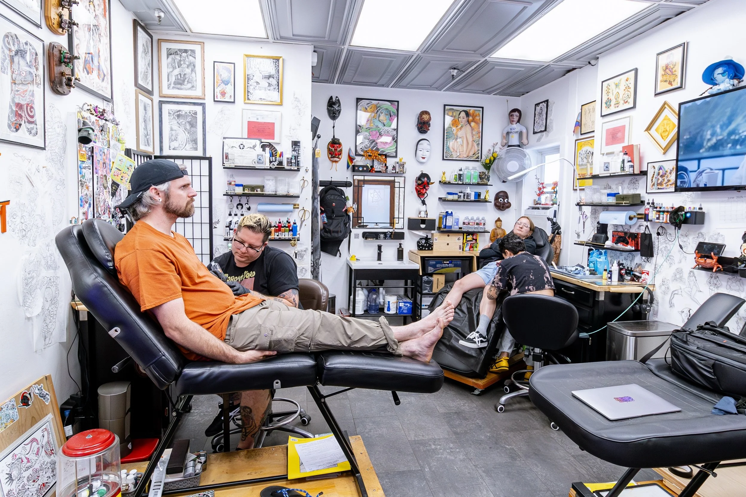 Reminder: Our resident artists are back BAYBAY 🔥&nbsp;If you didn&rsquo;t know, @lucky.clubs &amp; @1000yokai are back from their travels to Japan, and ready to tattoo you 😎&nbsp;Plus, it&rsquo;s summer time (our busiest season) so appointments are