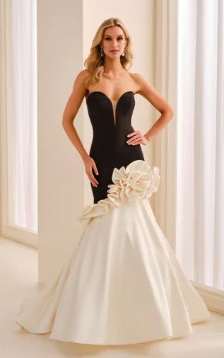 # Beautiful Mother's Gowns. Unforgettable Moments