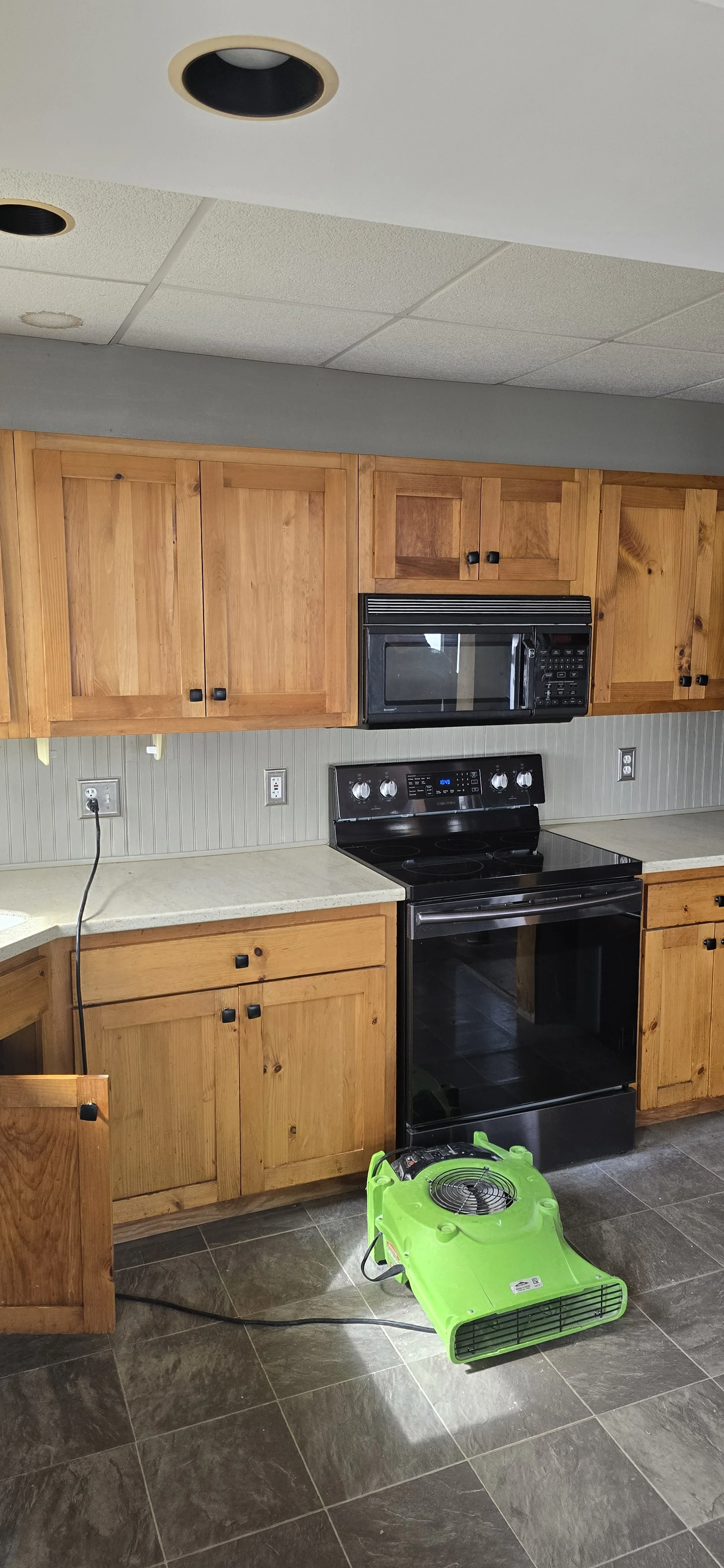 Kitchen - Before