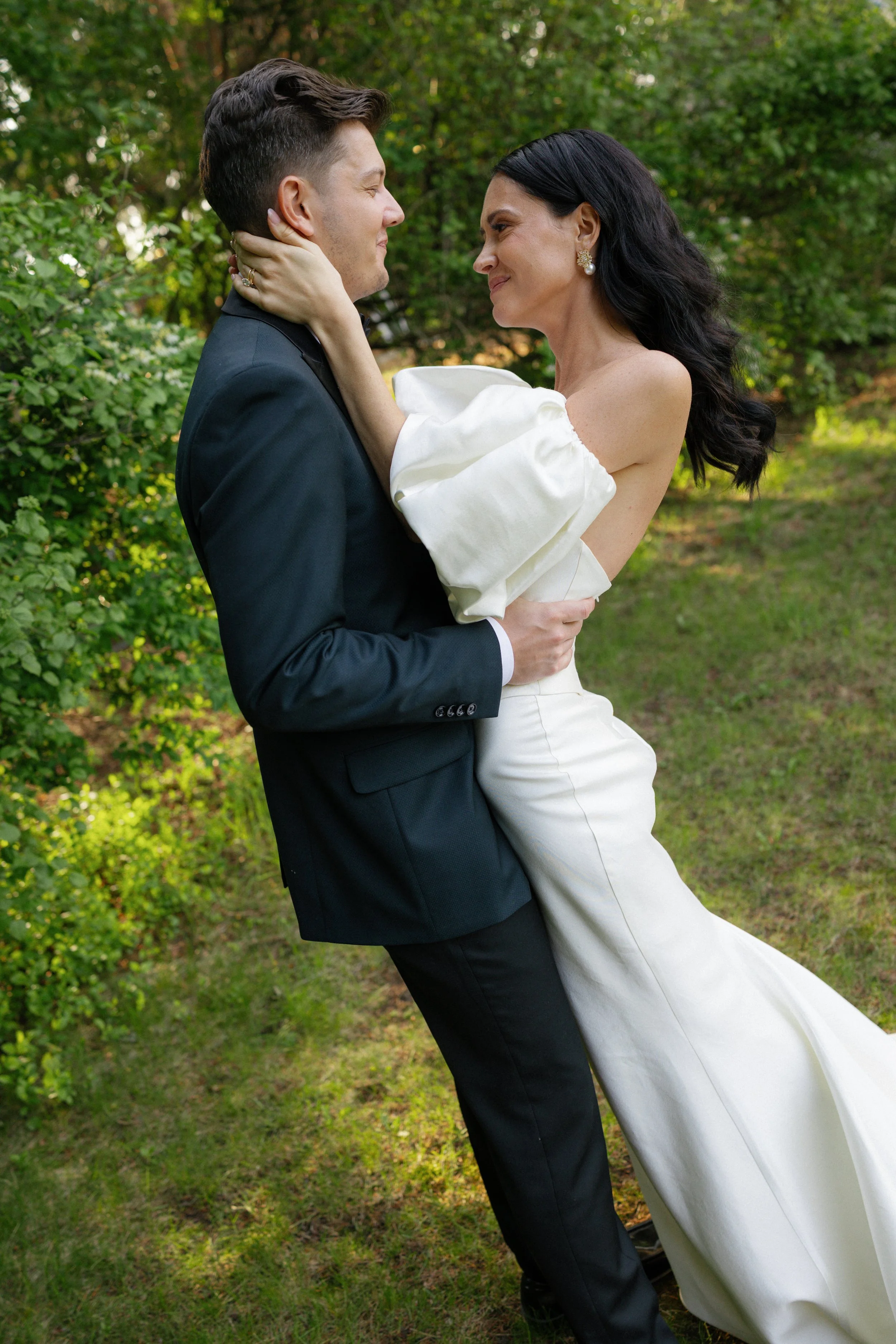 Avery+Brad_WeddingDay-1060-2.jpg