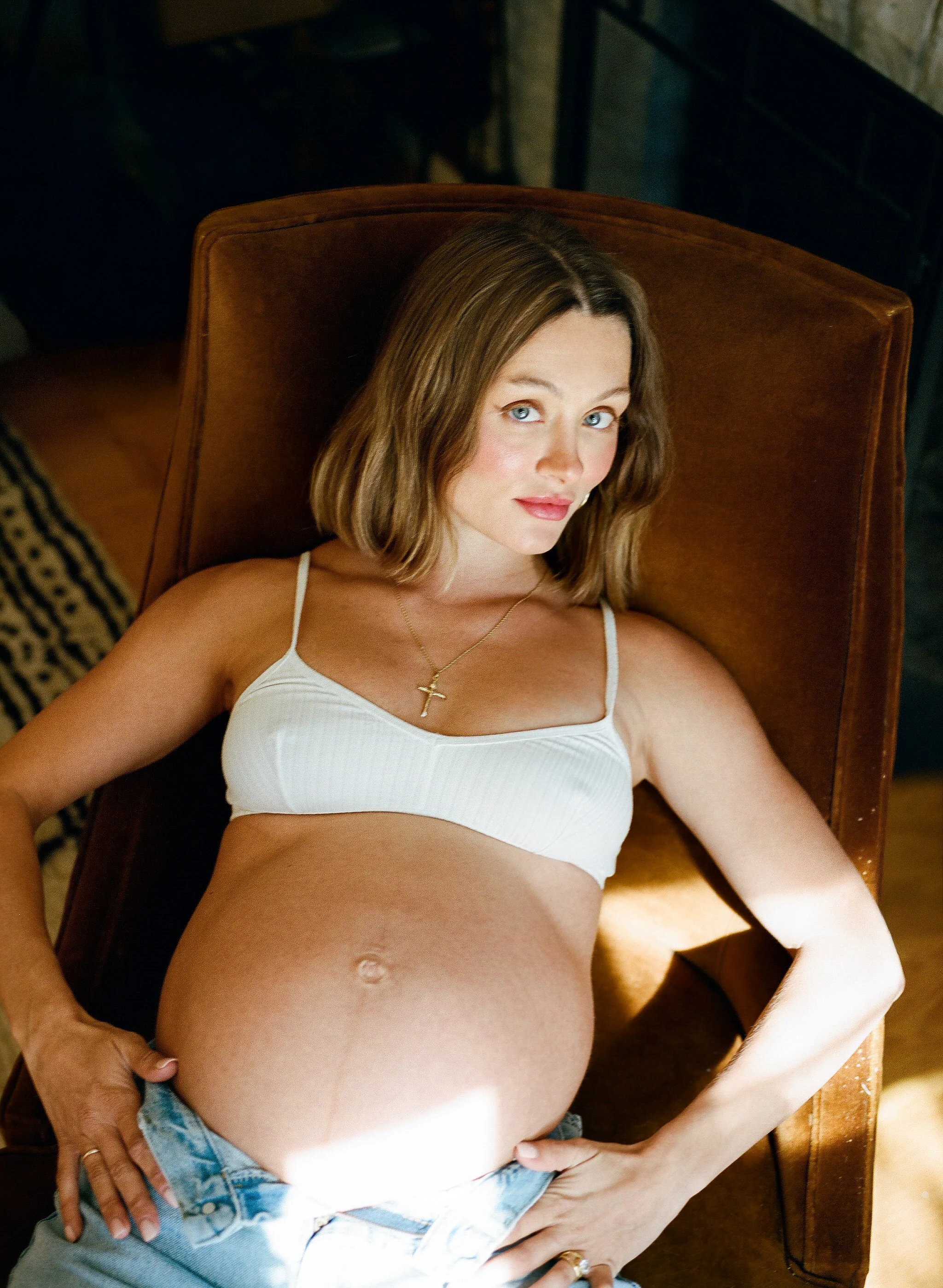 Callie_Maternity_Film-000479860003-6.jpg