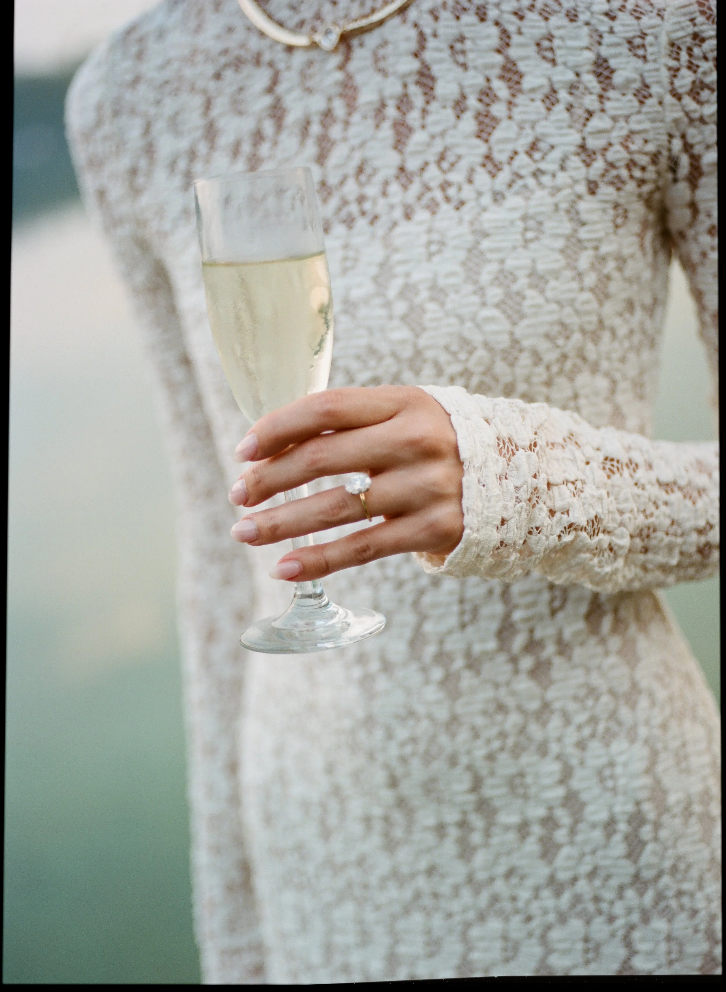 Avery+Brad_Welcome Party-000322600004.jpg