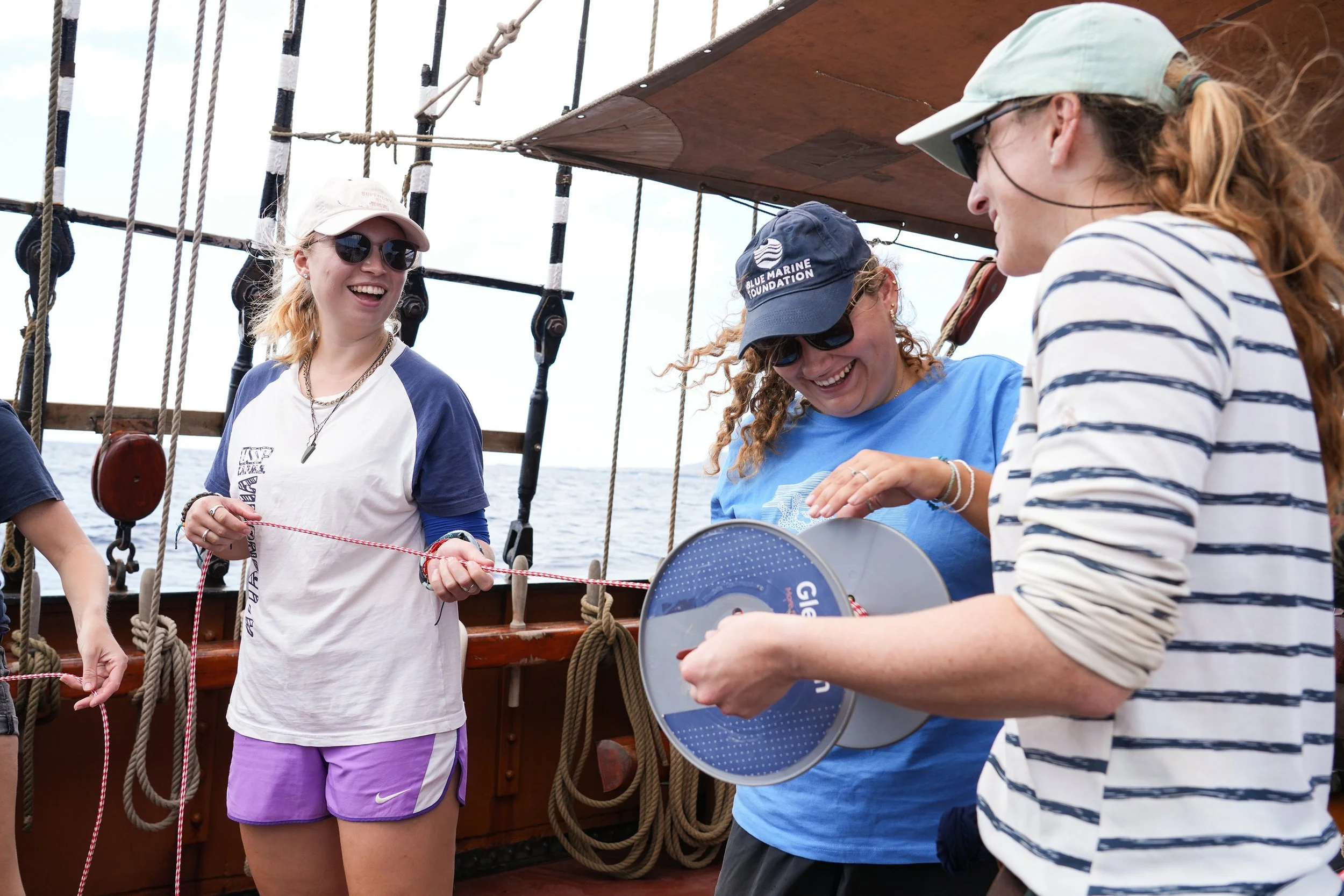 14 Jas, Emma H and Hayley hauling rope.jpg