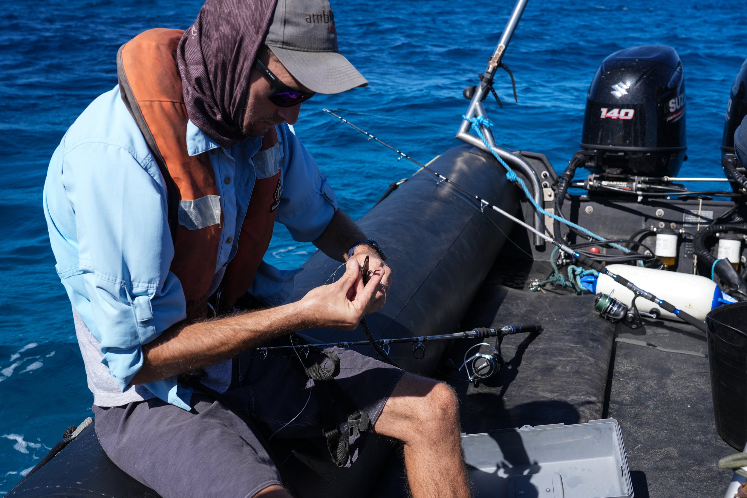 2 Cuen setting up rod.jpg