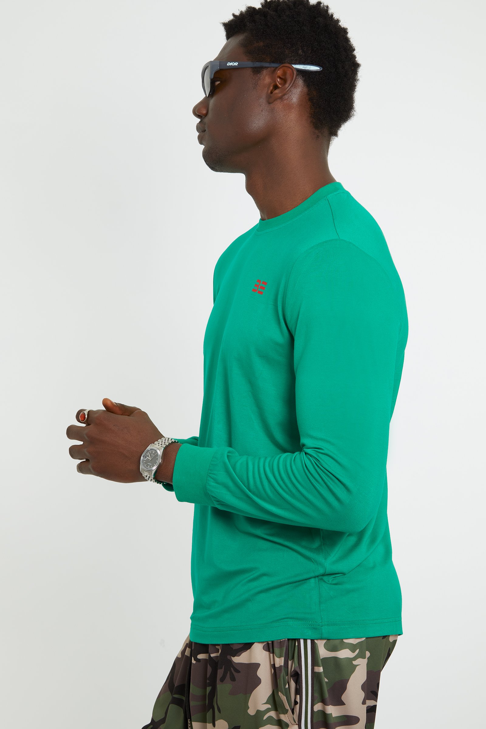 GREENLONGSLEEVEDTOPIMAGE4copy.jpg