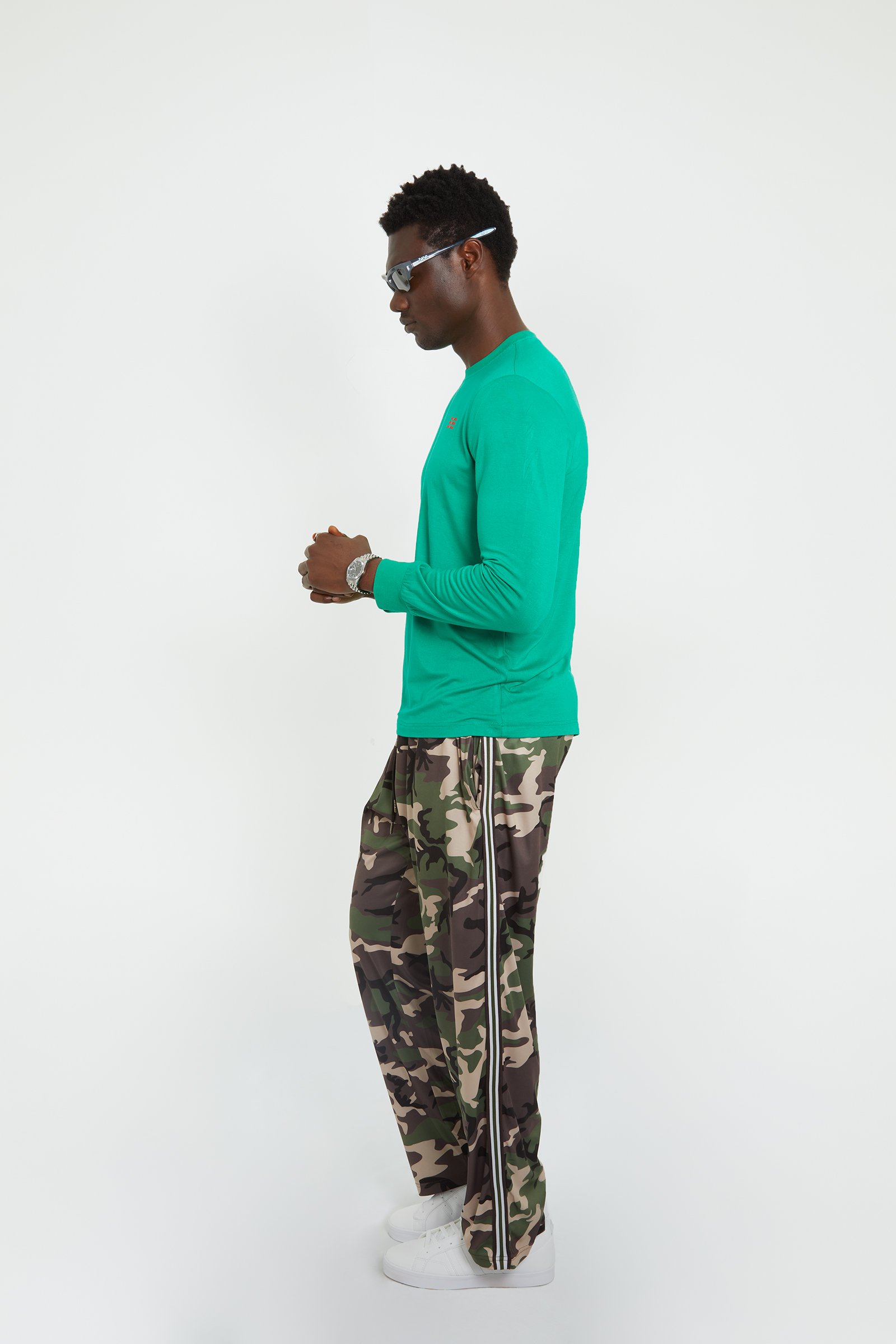 GREENLONGSLEEVEDTOPIMAGE3copy.jpg