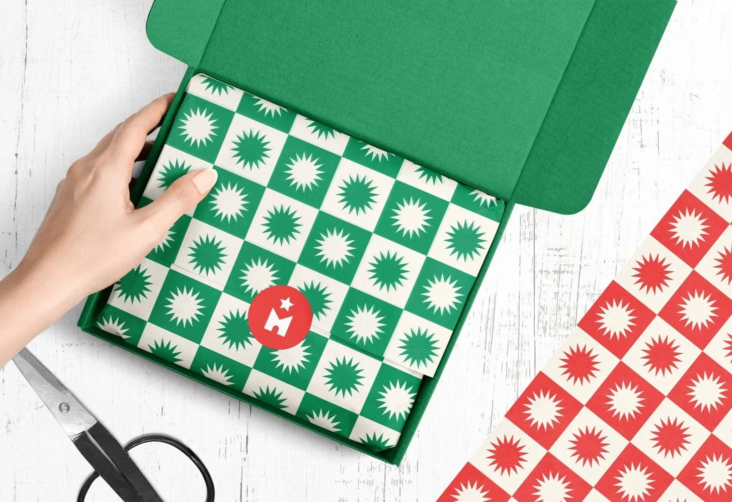 MD_Mockup_WrappingTissue_02_Stars.jpg