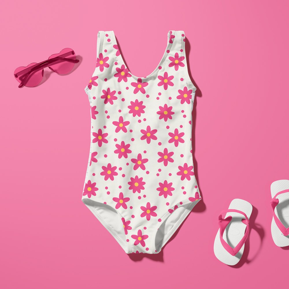 MD_Mockup_Baby-Swimsuit_04.jpg