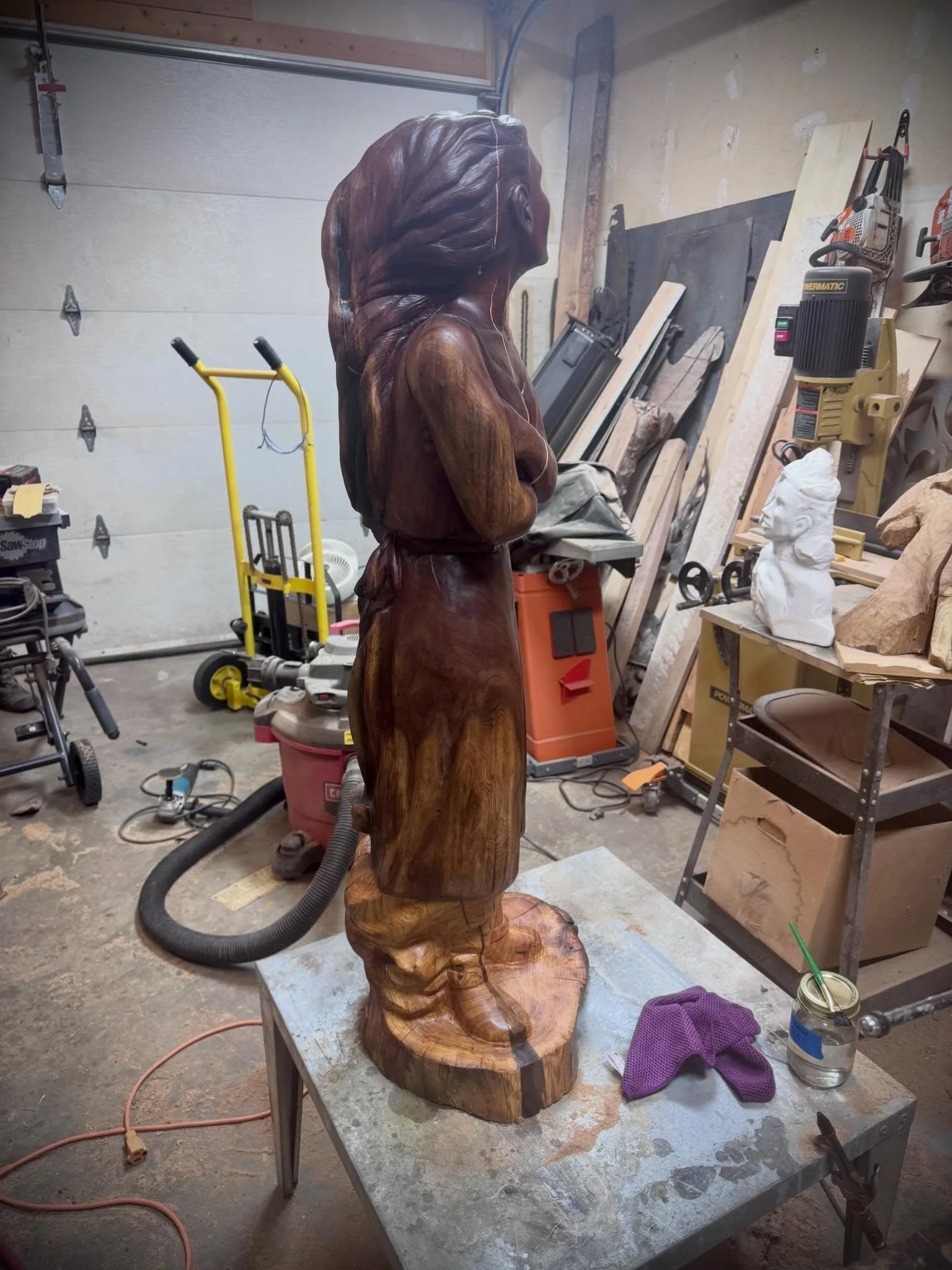 New piece freshly oiled. Title in process. What I know is she is home in the night forest. 

#burlycarving #juliagermanfinearts 
#woodcarving
#womansculpture