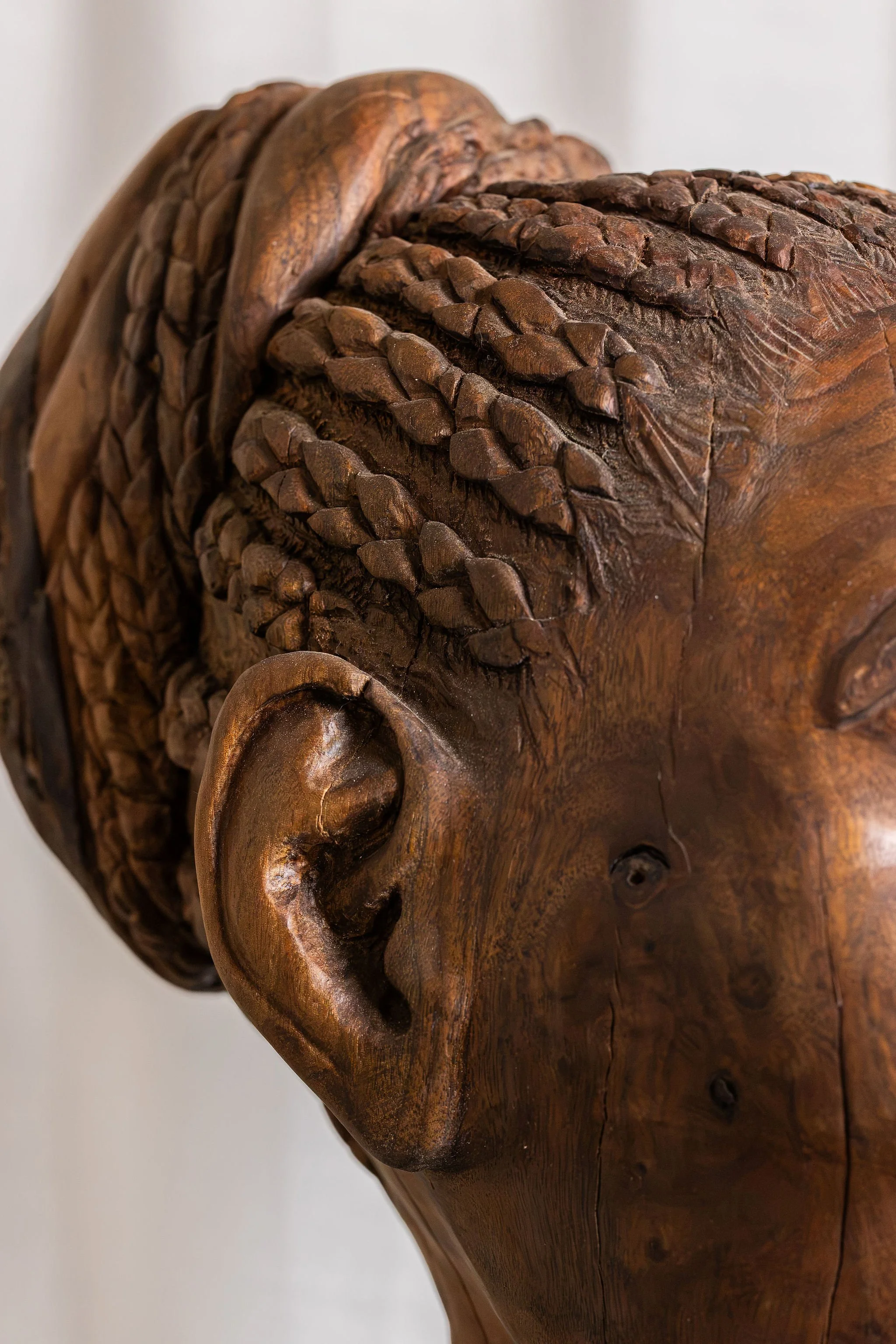 burly-carving-81.jpg