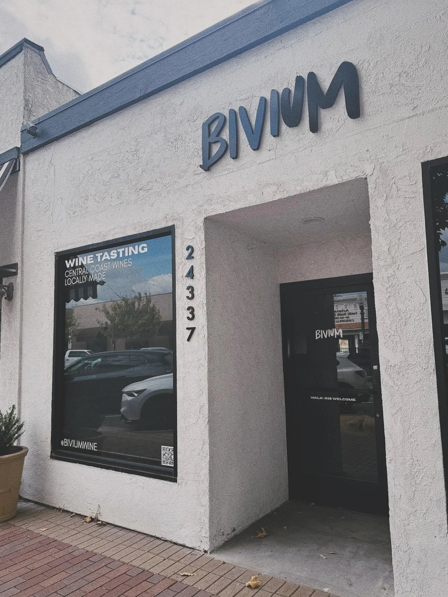ATTN BIVIUM COMMUNITY:

The time has finally come for us to open the doors to the Bivium Tasting Room in Downtown Newhall!!!

We could not be more excited for this moment and we want you all there to celebrate with us during our Grand Opening Weekend