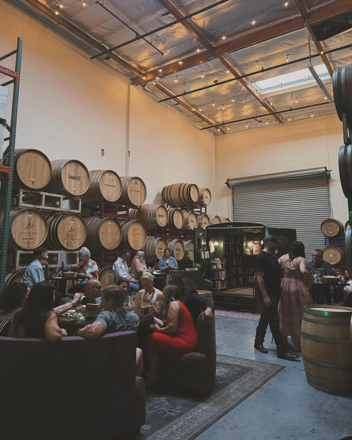 Still thinking about our Spring Soiree🍷🌷

Wine, books, pastries, music, pizza &amp; good company - what more could you ask for?

Thanks so much to everyone who came out!

#biviumwine #winetasting #winemaking #wineenthusiast #winelover