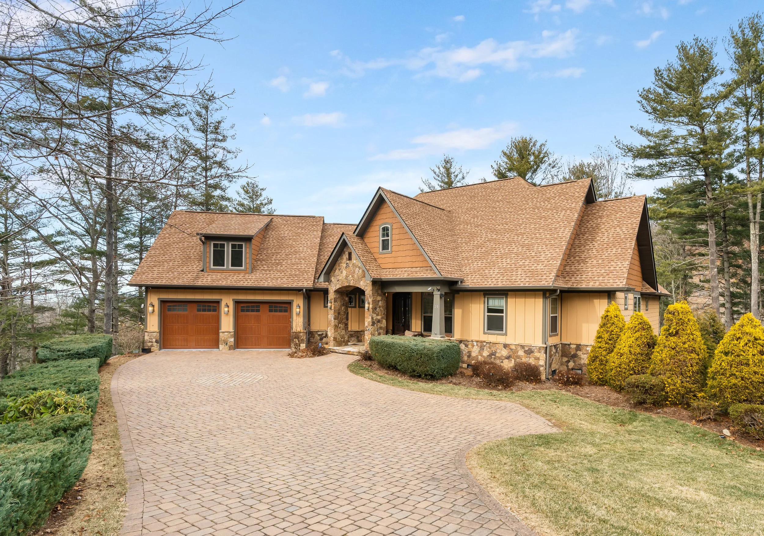 20 Angler Trail-1.jpg