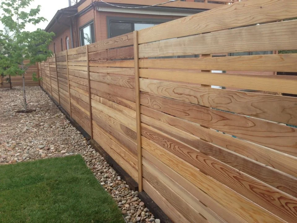 6' Varied Horizontal Fence.jpg