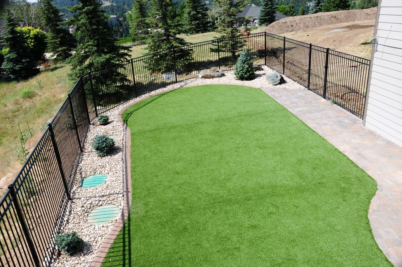 Picture #11 Artificial Turf.jpg