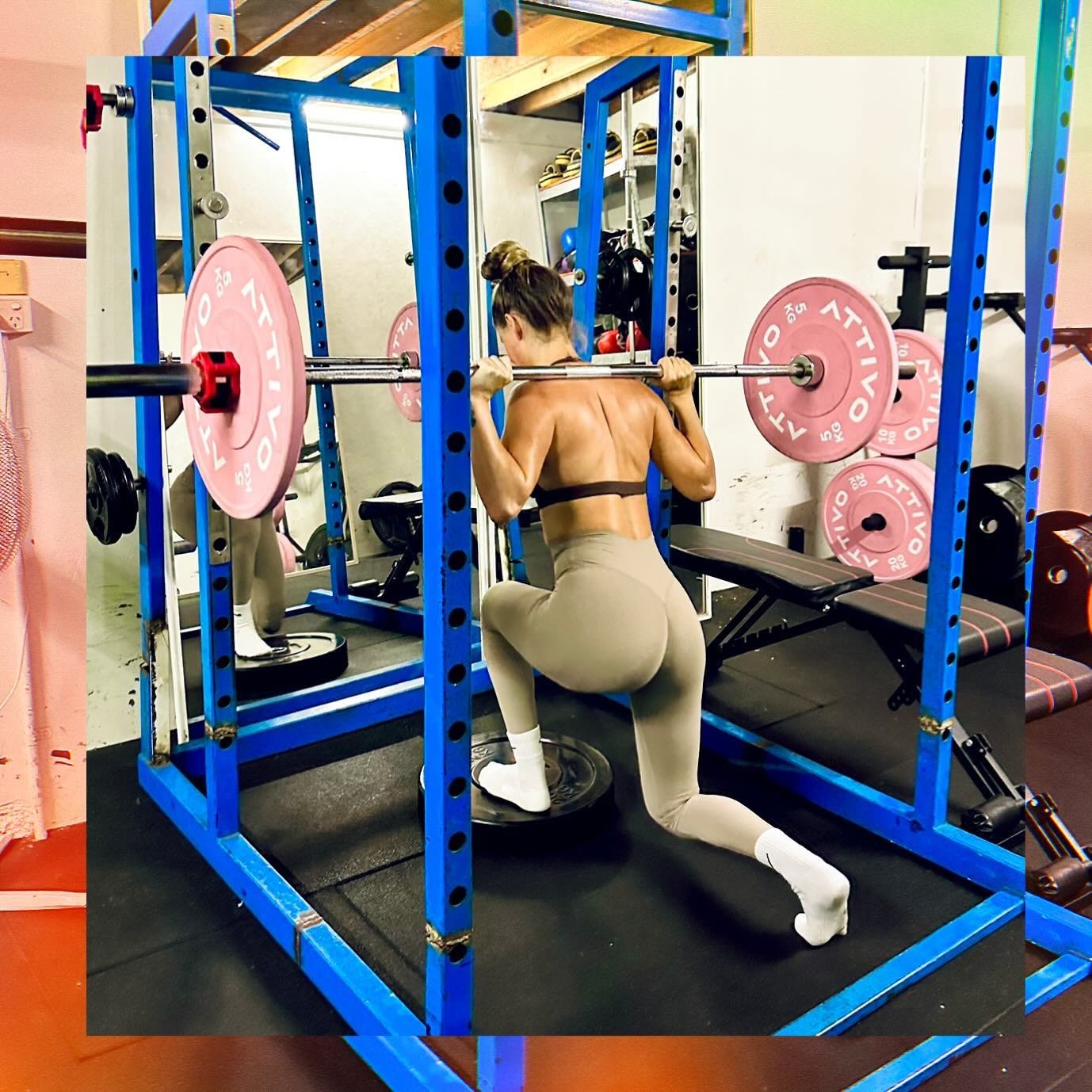 Who&rsquo;s ready for week 2 of this new phase?! 

Ready to build some strong legs and create a toned upper body? 

Don&rsquo;t forget to book in for your sessions or jump onto our 3 day trial! 

Hope your weekend was restful and you&rsquo;re using t