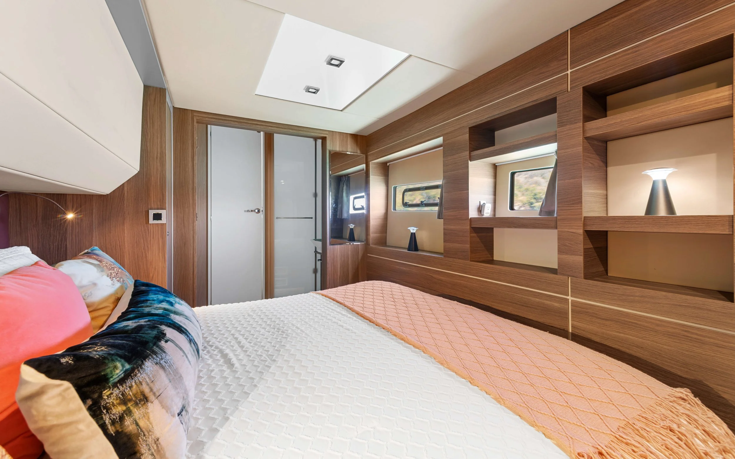 Cabin-Stbd-Aft-3.jpg