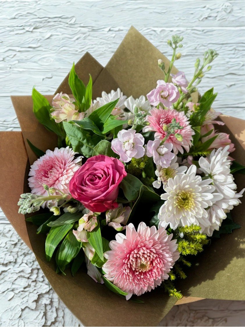 COTTAGE BLOOMS Blush