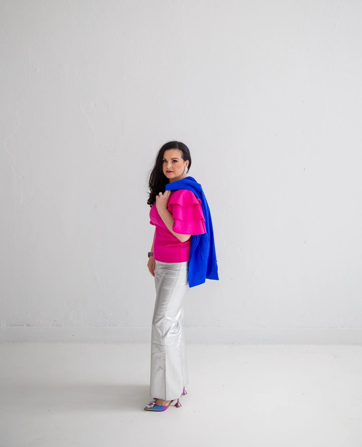 Today we TREAD.⁠
⁠
I woke up with deep gratitude and even deeper expectation.⁠
⁠
We&rsquo;ve prayed.⁠
We&rsquo;ve prepared.⁠
We&rsquo;ve covered this room in the spirit.⁠
⁠
Now we step in.⁠
⁠
Believing for miracles.⁠
Believing for clarity.⁠
Believing