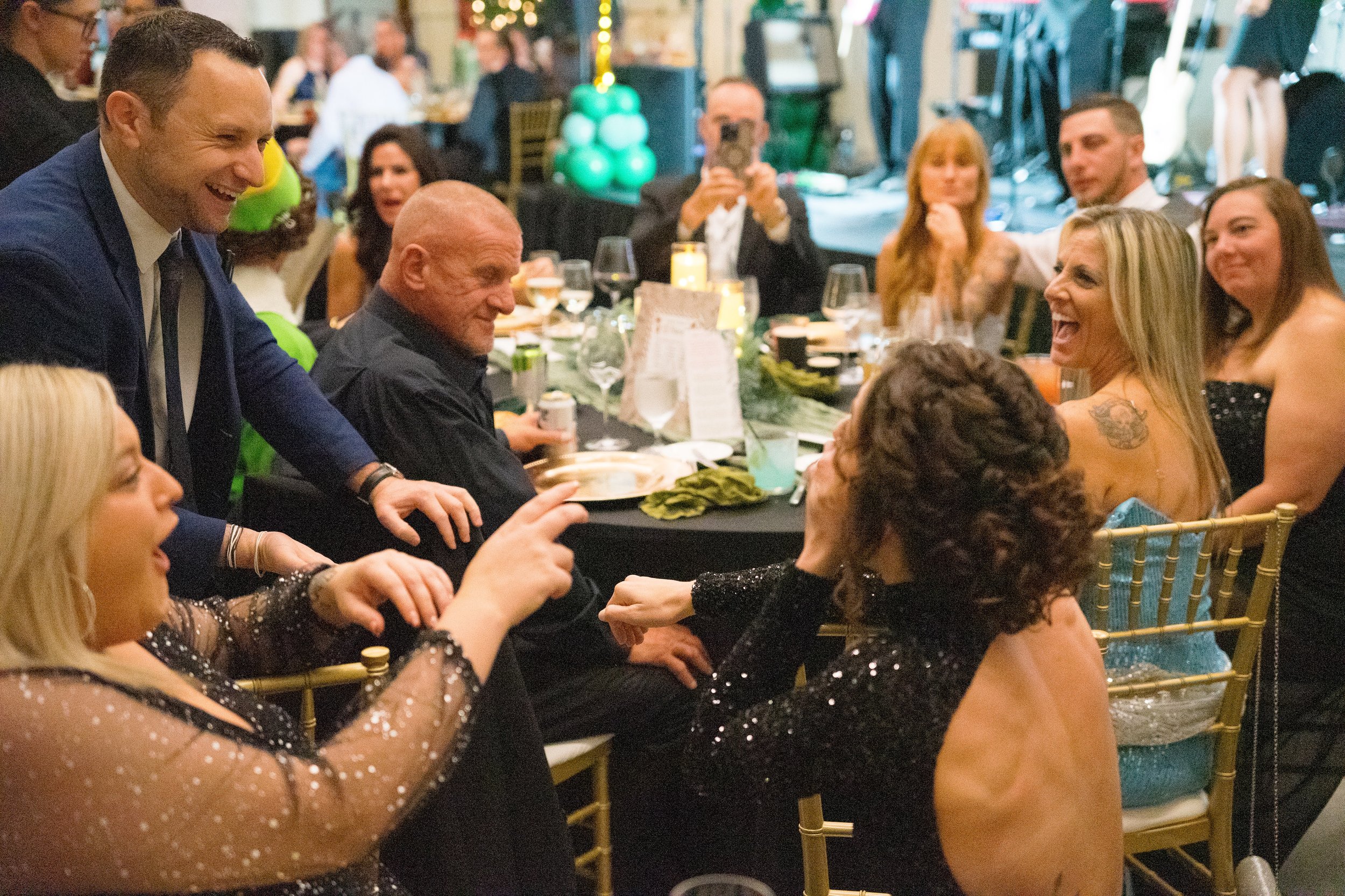 Ari Novick delivering memorable corporate magic in Orlando.