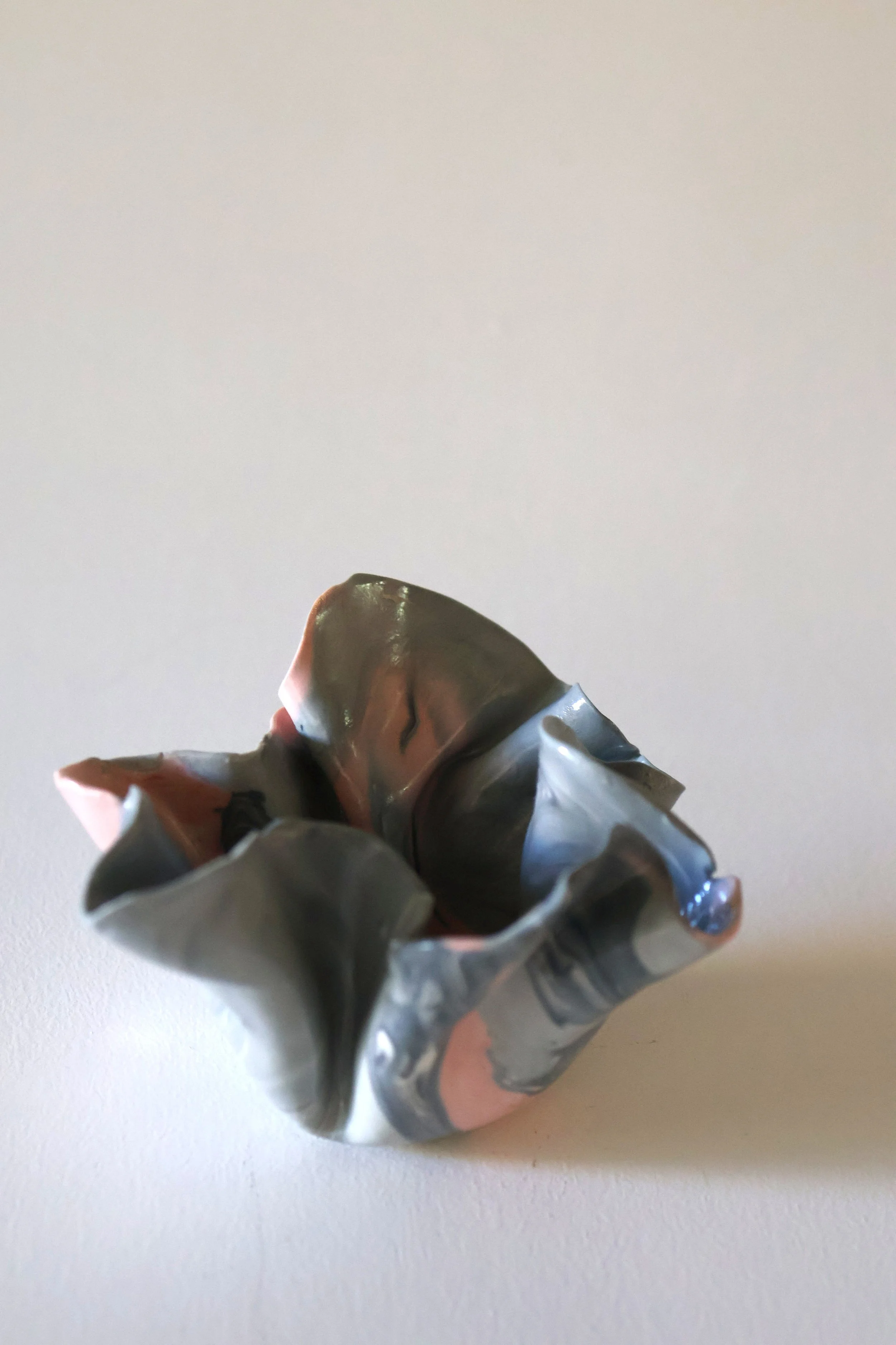 Petite Bowl - Smoke and Pink