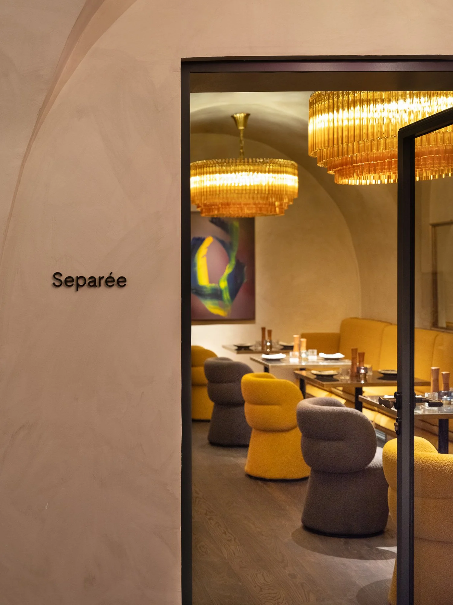 Separee der Belétage – Eventfoto vom Opening Hotel Post am See. Branding, Orientierung und Umsetzungen von doppelpaula. 