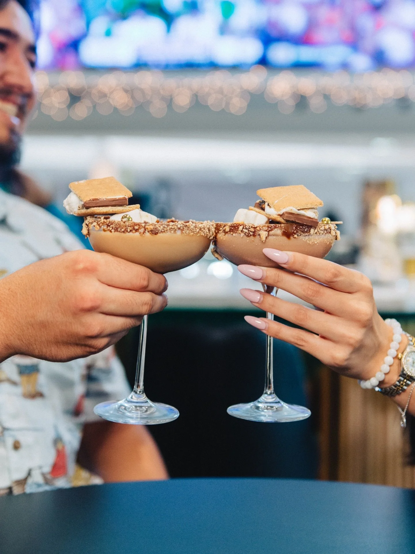 Happy Holidays!! Come in and enjoy our special drinks from now til the rest of the year.

12-6pm extended happy hour for December 🎄
New cocktails will drop every week 🍸