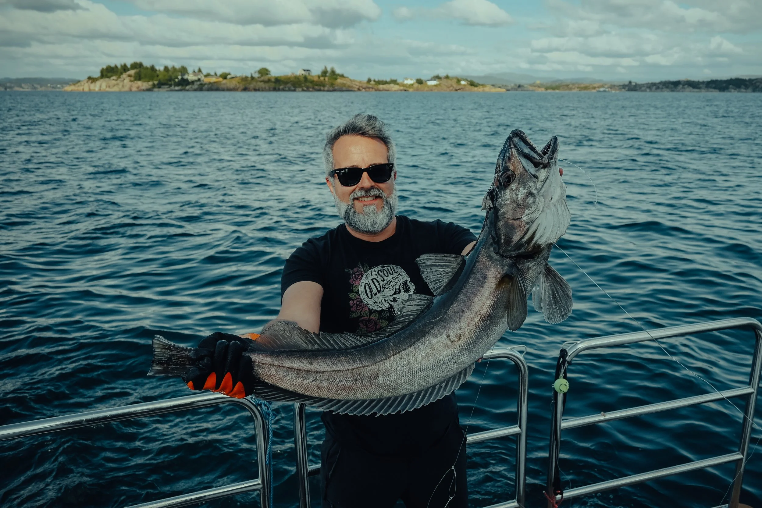 top-the-fjords-guided-fishing-trip-norwegian-fjord.jpg
